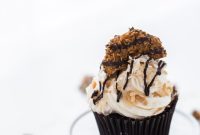Caramel Coconut Dream Cupcakes