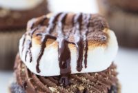 Fireside S’mores Cupcakes