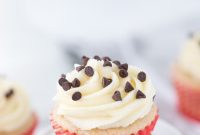 Cannoli Cream Cupcakes