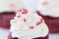 Crimson Mint Velvet Cupcakes