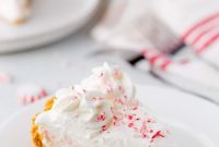 Peppermint White Chocolate Cloud Pie