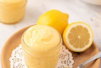 Luscious Homemade Lemon Curd