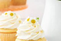 Golden Honey Chamomile Dream Cupcakes