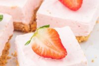 Luscious Strawberry Cheesecake Bars