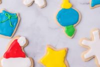 Dazzle Your Holiday Desserts: The Royal Icing Secret