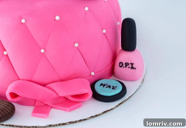 An easy, beautiful and chic Makeup Cake with step-by-step directions. 