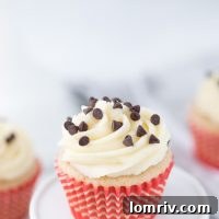 Cannoli Cupcakes
