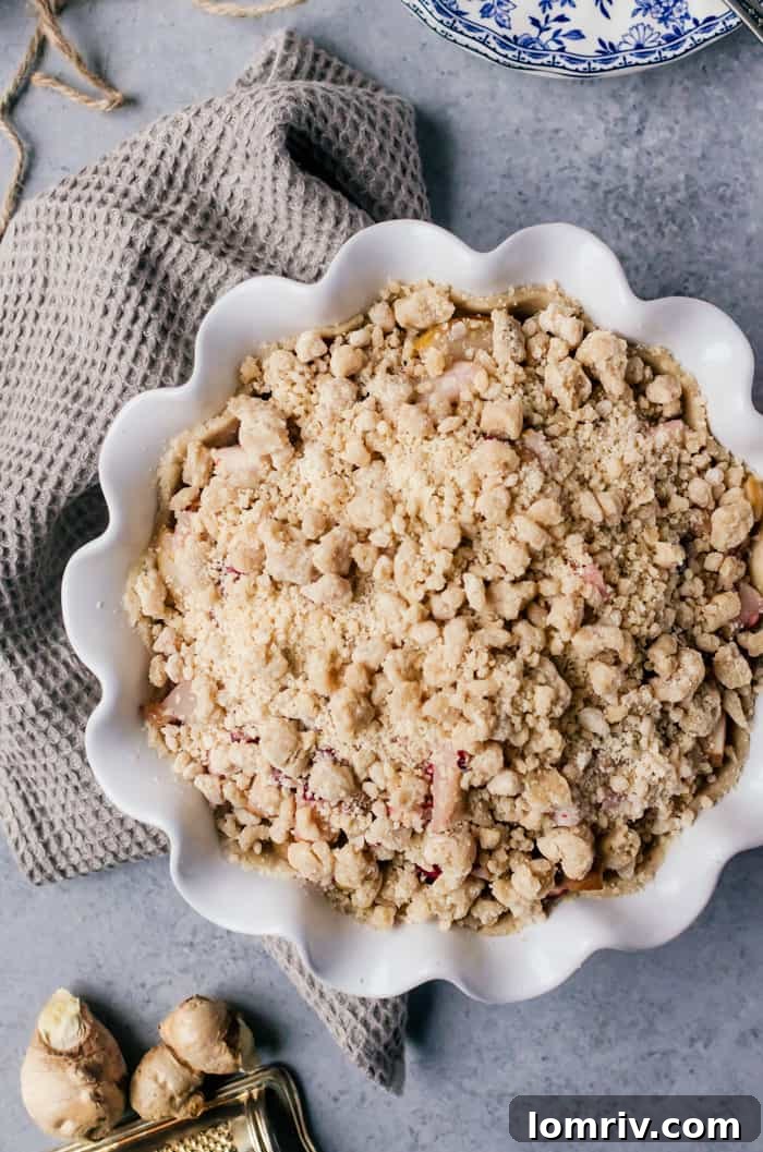 A beautiful holiday cranberry ginger pear pie with tender pears, tart cranberries and spicy ginger that warms you up on those cold winter days!