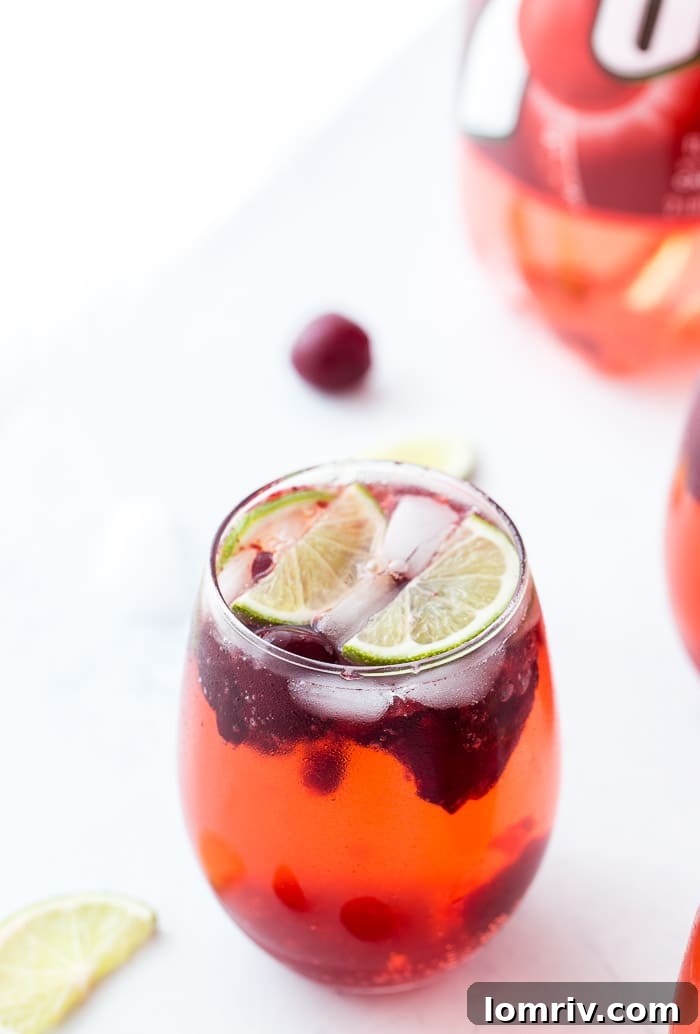 Made with fresh cherries, lime juice, a hint of almond extract and bubbling 7UP Cherry, this cherry almond sparkler is bursting with summer flavors. Perfect for a refreshing moment on a hot day.