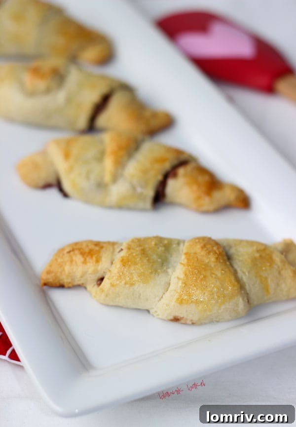 raspberry nutella crescent