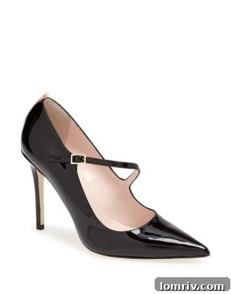 Sophisticated SJP heel in a versatile neutral tone, ideal for any occasion.