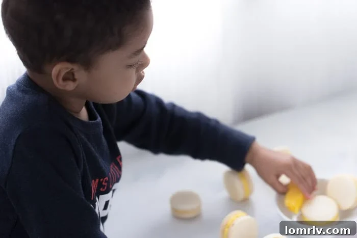 Mango Macarons