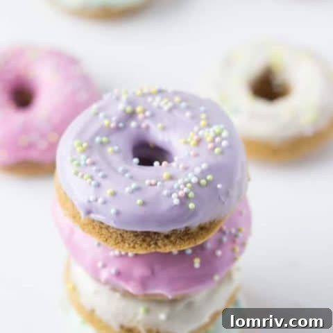 Baked Carrot Cake Donuts