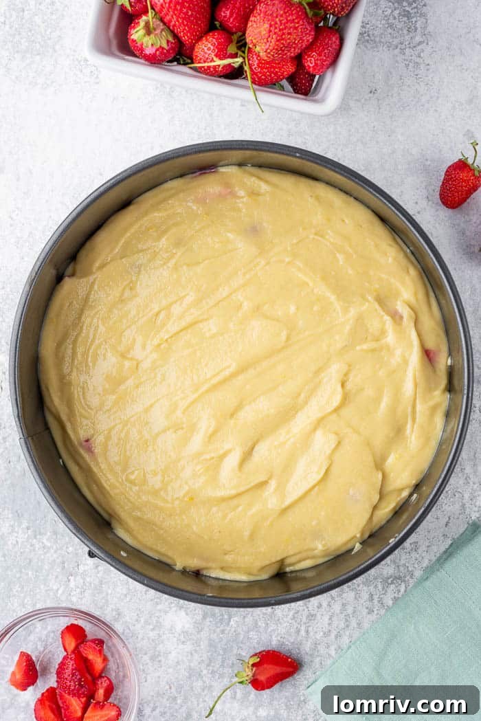Fresh Strawberry Cake