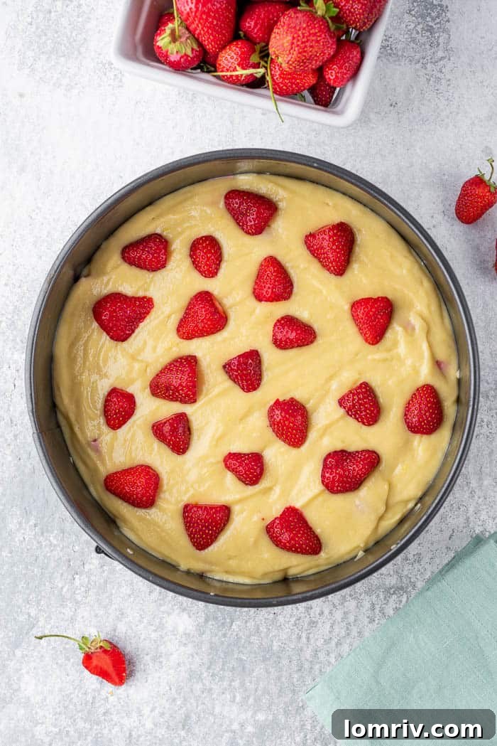 Fresh Strawberry Cake
