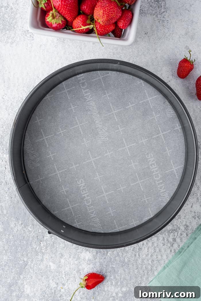 Fresh Strawberry Cake
