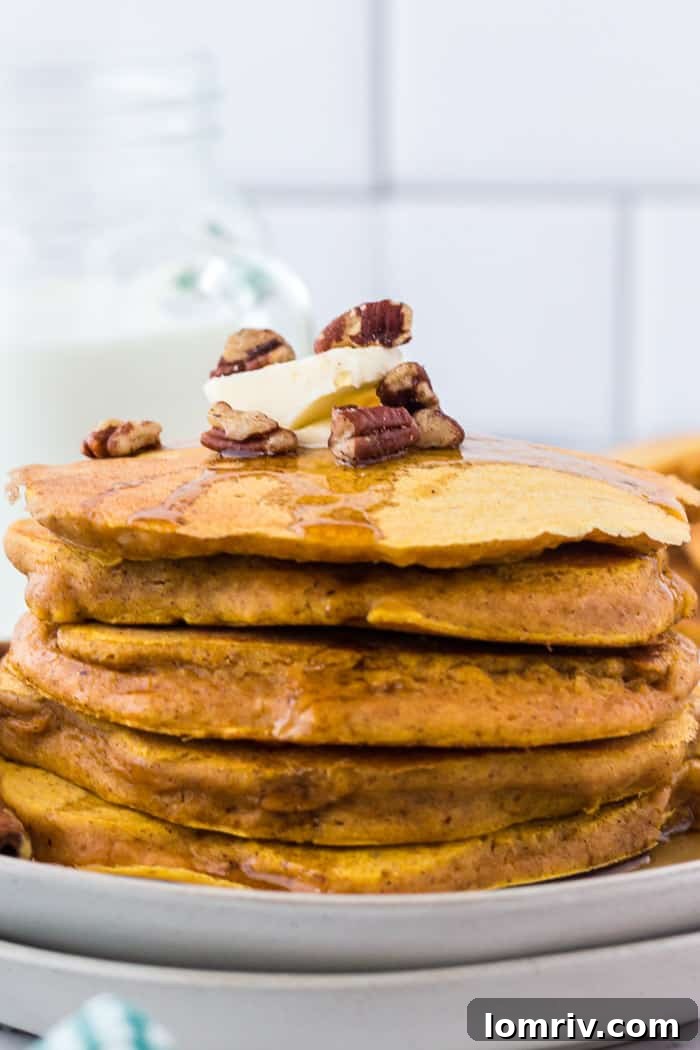Fluffy Pumpkin Pancakes