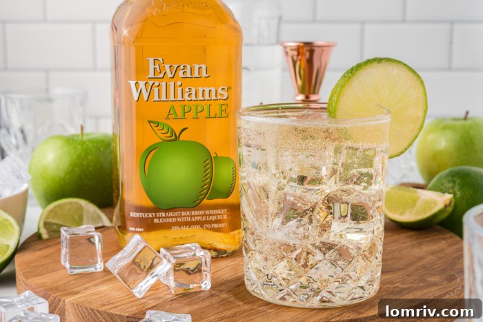 Easy Apple Bourbon Cocktail for Holiday Entertaining
