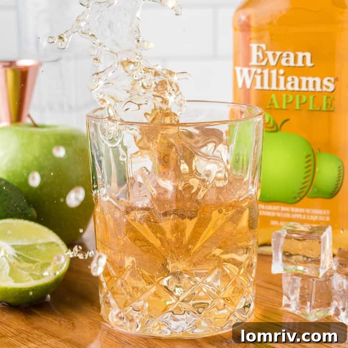 Evan Williams Apple Bourbon Cocktail Ingredients