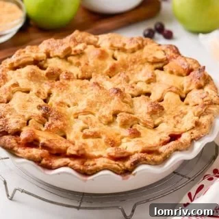 Apple Cheddar Cranberry Pie