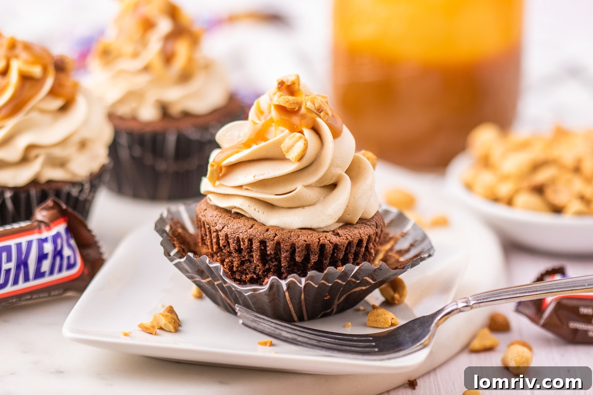Snickers Cupcakes