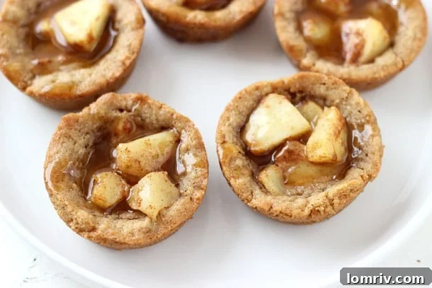 Caramel Apple Pie Cookie Cups - it's a cookie and an apple pie!