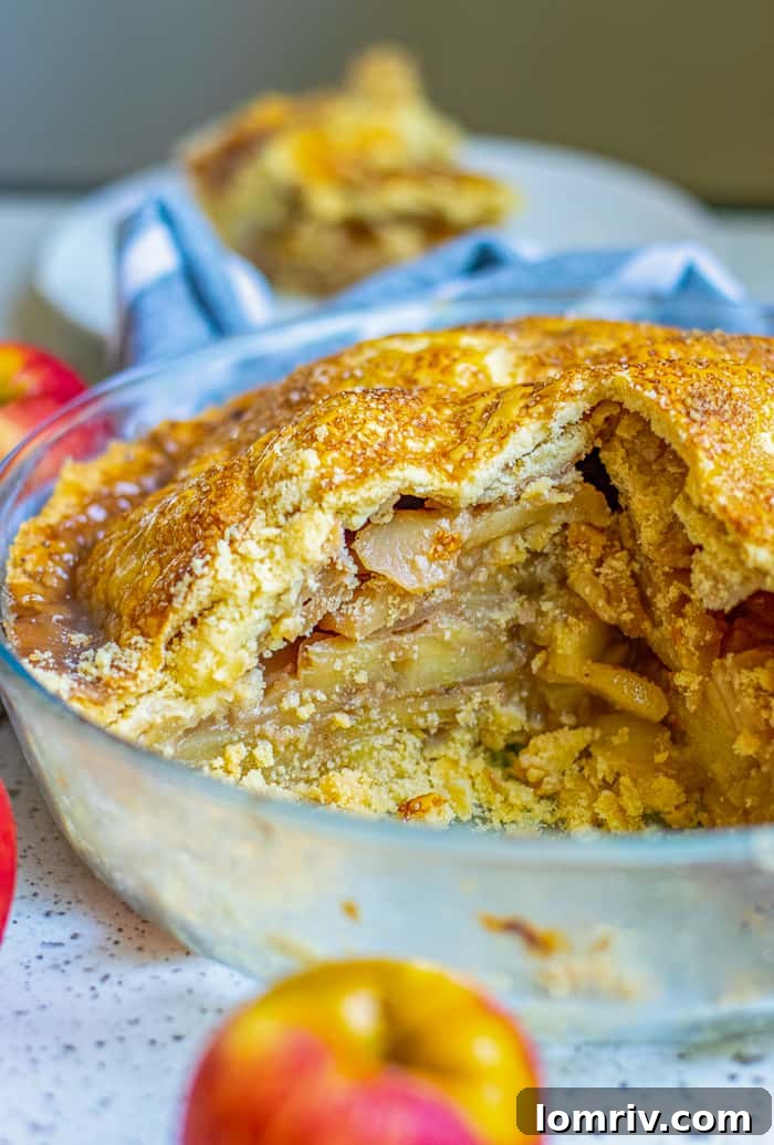 Delicious Homemade Classic Apple Pie Ready to Serve