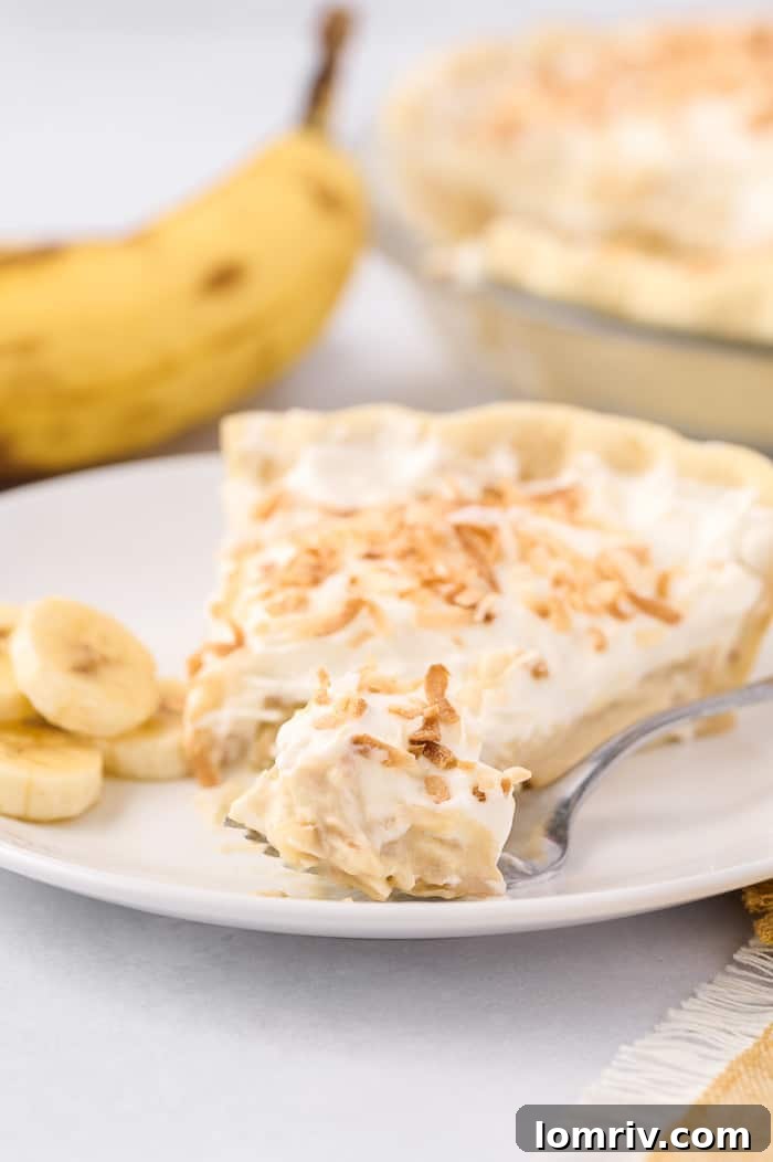 coconut banana cream pie