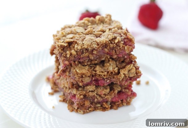 Strawberry Oatmeal Bars
